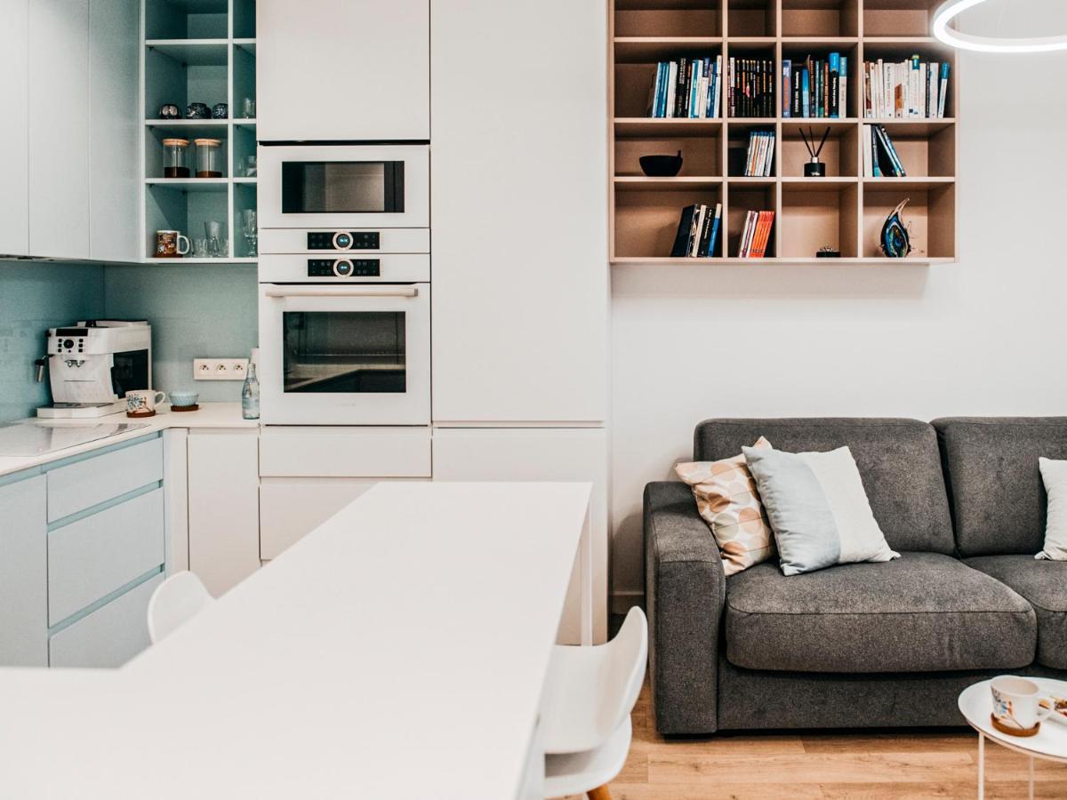 Oceana Silesian Place Apartments カトヴィツェ エクステリア 写真